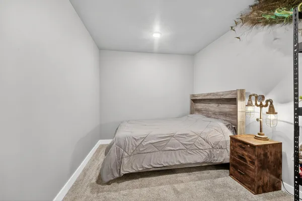 $1,399,900 | 5304 Sampson Road, Abrams, WI 54101