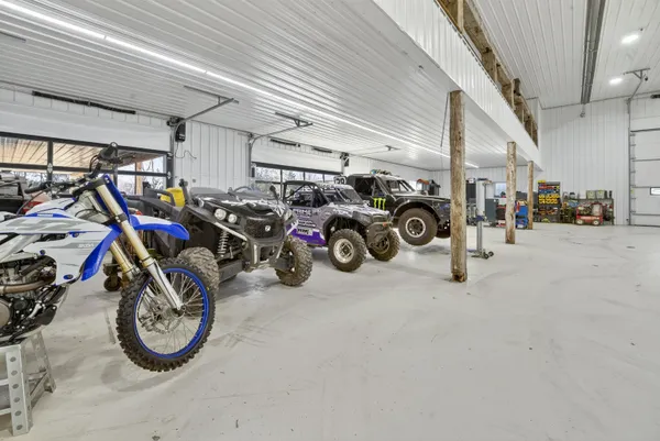 $1,399,900 | 5304 Sampson Road, Abrams, WI 54101