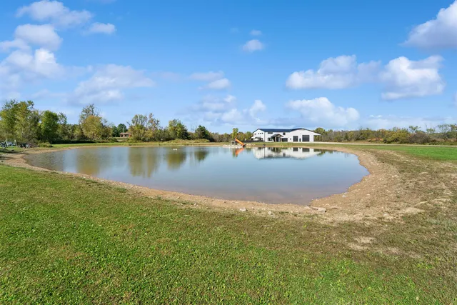 $1,499,900 | 5304 Sampson Road, Abrams, WI 54101