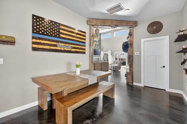 $1,499,900 | 5304 Sampson Road, Abrams, WI 54101