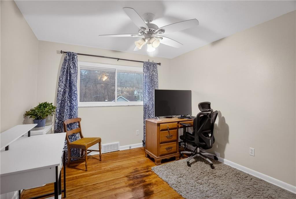 6361 Leechburg Road Verona, PA 15147 - Photo 13 of 25 Bedroom 3