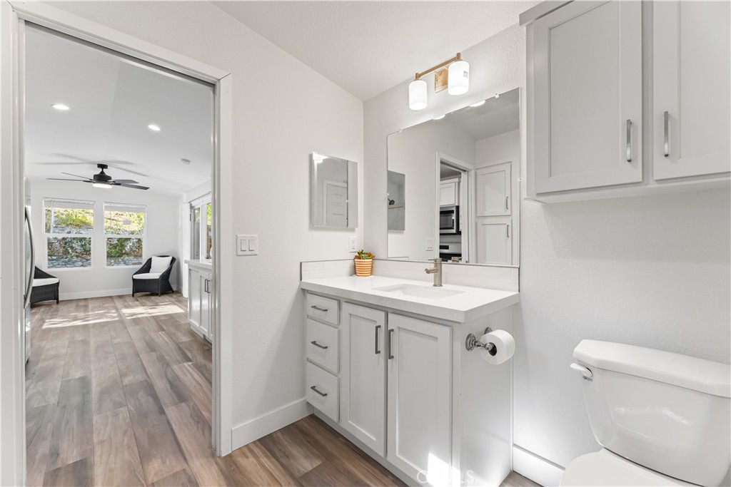 10799 Sherman Grove Avenue, Unit 61 Sunland, CA 91040 - Photo 17 of 29