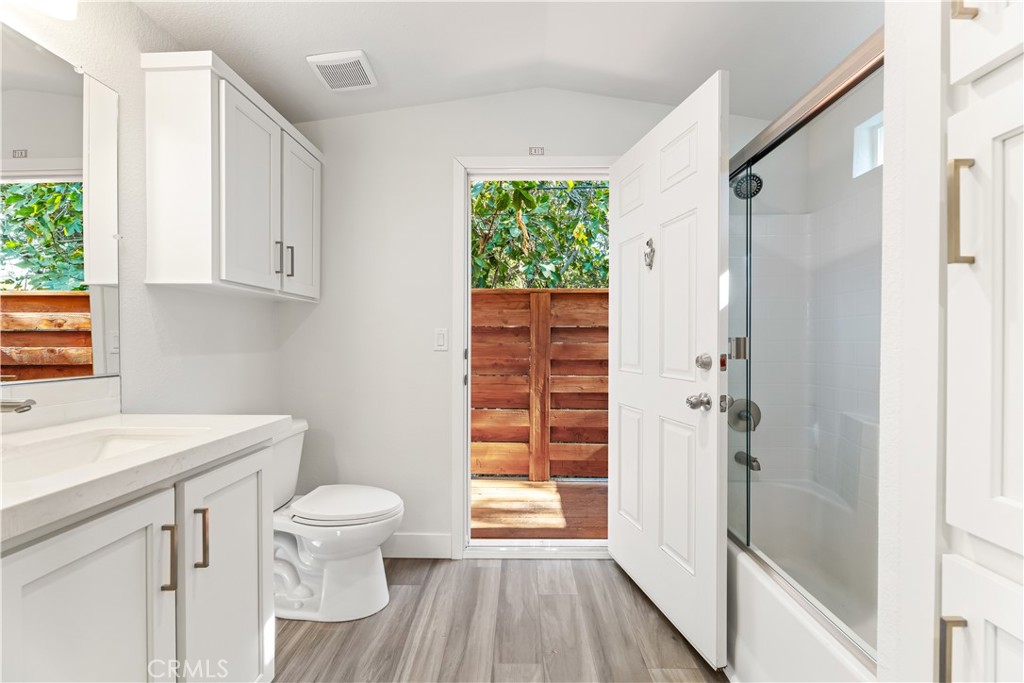 10799 Sherman Grove Avenue, Unit 61 Sunland, CA 91040 - Photo 23 of 29