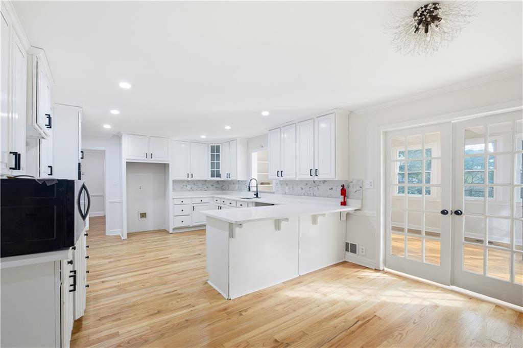 1044 Little Willeo Road Marietta, GA 30068 - Photo 16 of 43 Gallery Image 16
