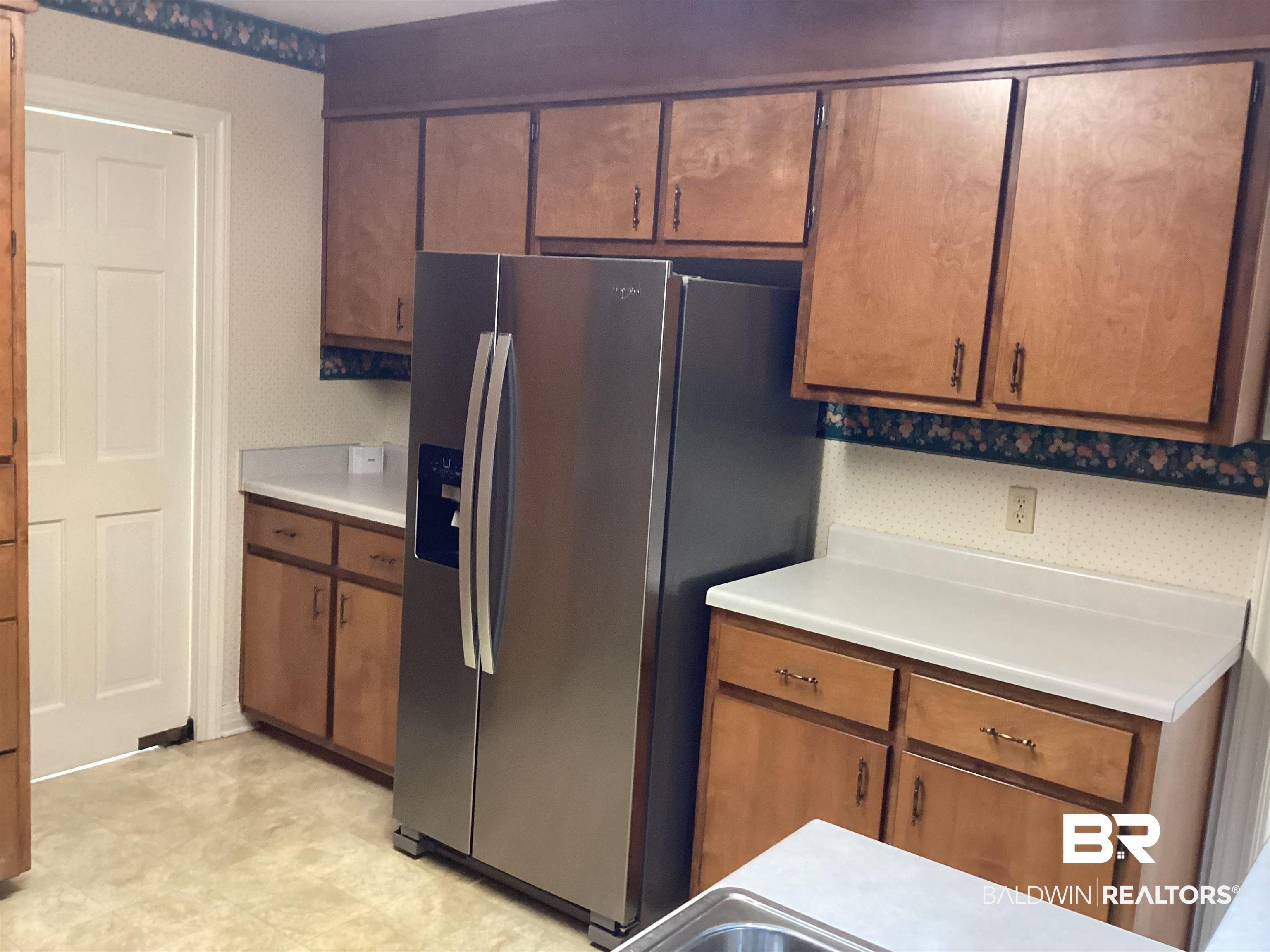 507 Rider Court Bay Minette, AL 36507 - Photo 13 of 33 Refrigerator-Cabinets
