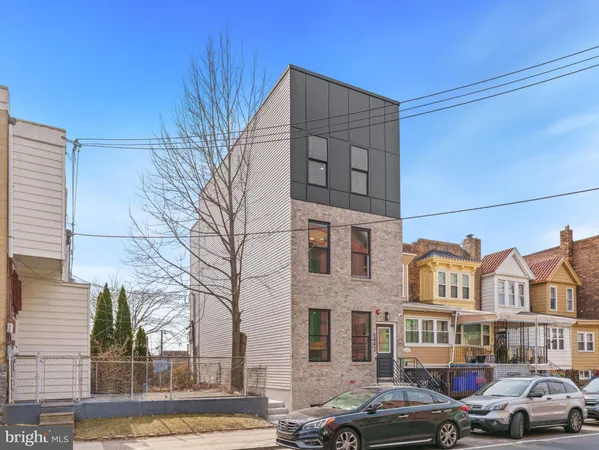 $2,000 | 6442 Lansdowne Avenue, Unit 3, Philadelphia, PA 19151