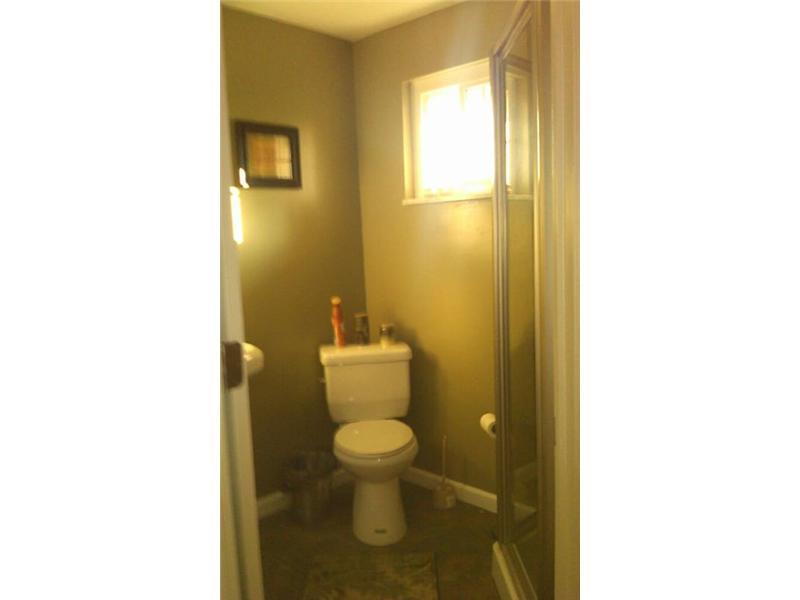 224 Park Road Beaver Falls, PA 15010 - Photo 14 of 19 Master Bath/Spa.
