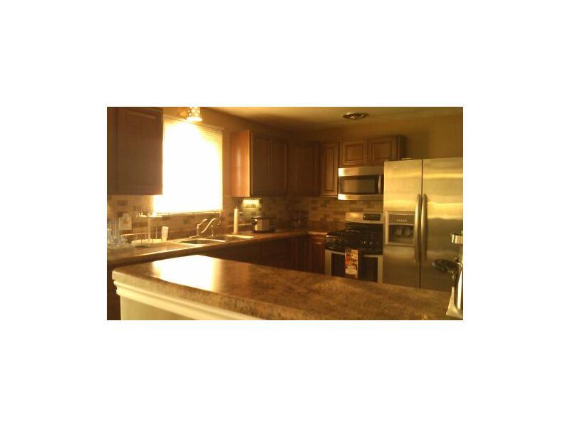 224 Park Road Beaver Falls, PA 15010 - Photo 5 of 19 Kitchen.