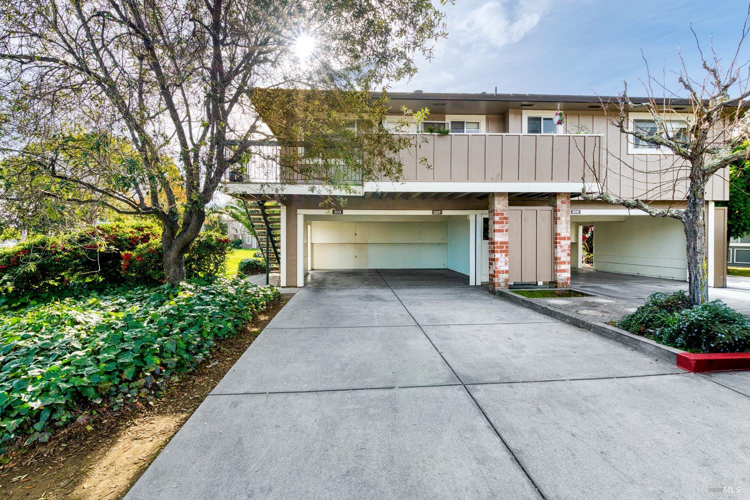 207 Bahia Place San Rafael, CA 94901 - Photo 1 of 21