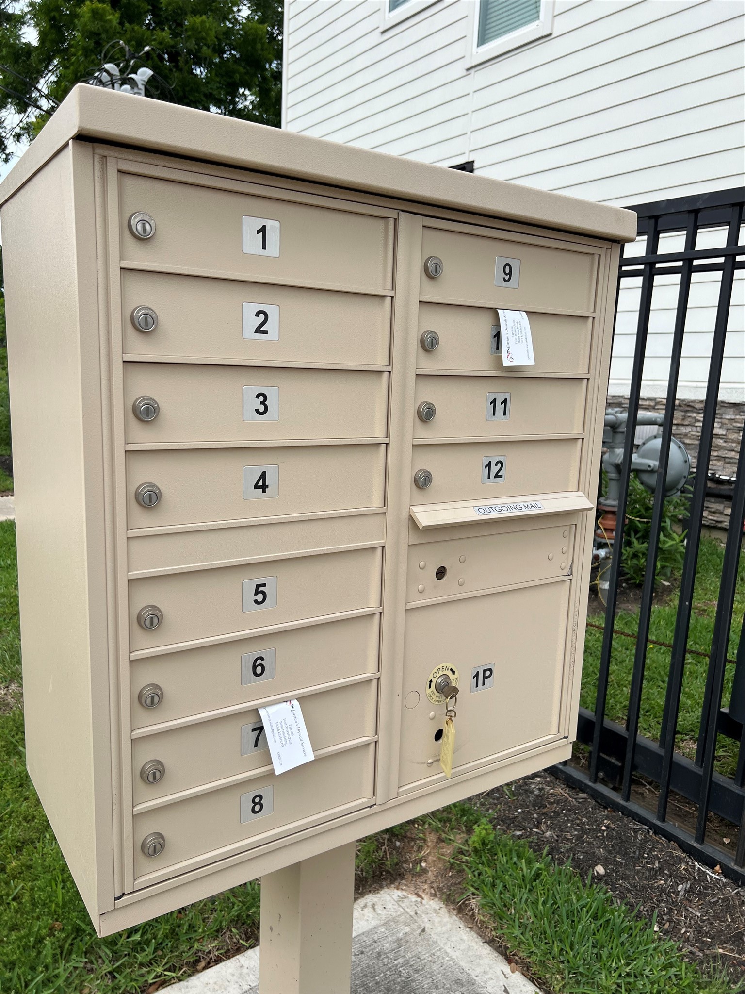 1224 Upton Street Houston, TX 77020 - Photo 48 of 48 Mailbox