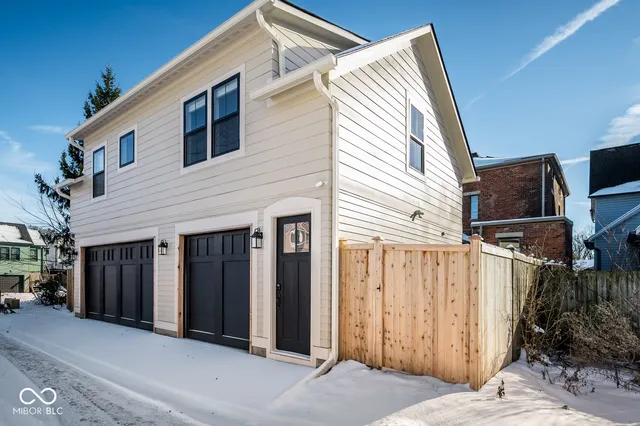 $2,400 | 1330 Fletcher Avenue, Indianapolis, IN 46203