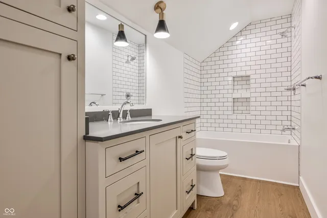 $2,400 | 1330 Fletcher Avenue, Indianapolis, IN 46203