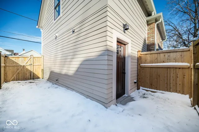 $2,400 | 1330 Fletcher Avenue, Indianapolis, IN 46203