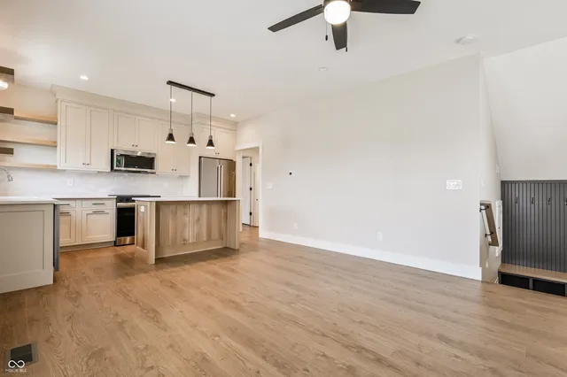 $2,400 | 1330 Fletcher Avenue, Indianapolis, IN 46203