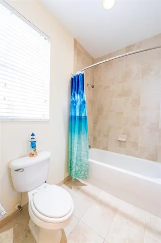 $3,600 | 2314 Vintage Drive, Lighthouse Point, FL 33064