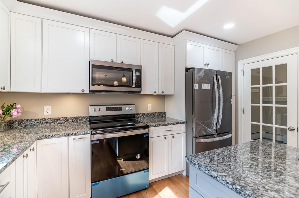 45 Tucker Farm Road North Andover, MA 01845 - Photo 5 of 26 Gallery Image 5