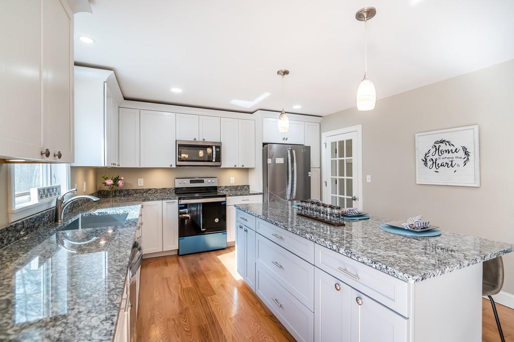 45 Tucker Farm Road North Andover, MA 01845 - Photo 6 of 26 Gallery Image 6