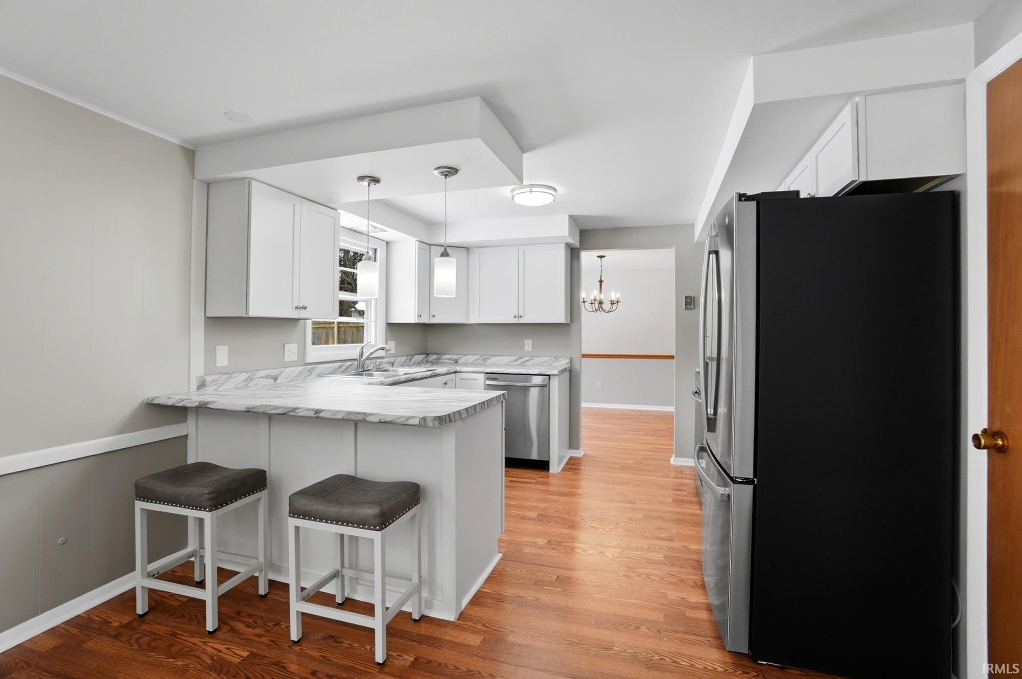 5708 Countess Drive Fort Wayne, IN 46815 - Photo 3 of 36