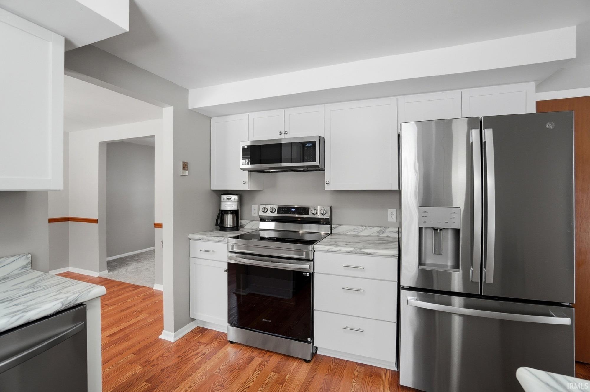 5708 Countess Drive Fort Wayne, IN 46815 - Photo 6 of 36