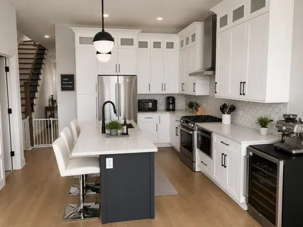 $729,500 | 2446 West Augusta Boulevard, Unit 3, Chicago, IL 60622