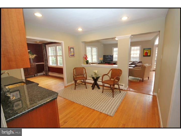 1028 Millbrook Road Berwyn, PA 19312 - Photo 5 of 25 a living room with furniture and a table