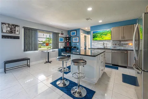 $429,000 | 5760 3rd Avenue North, St. Petersburg, FL 33710