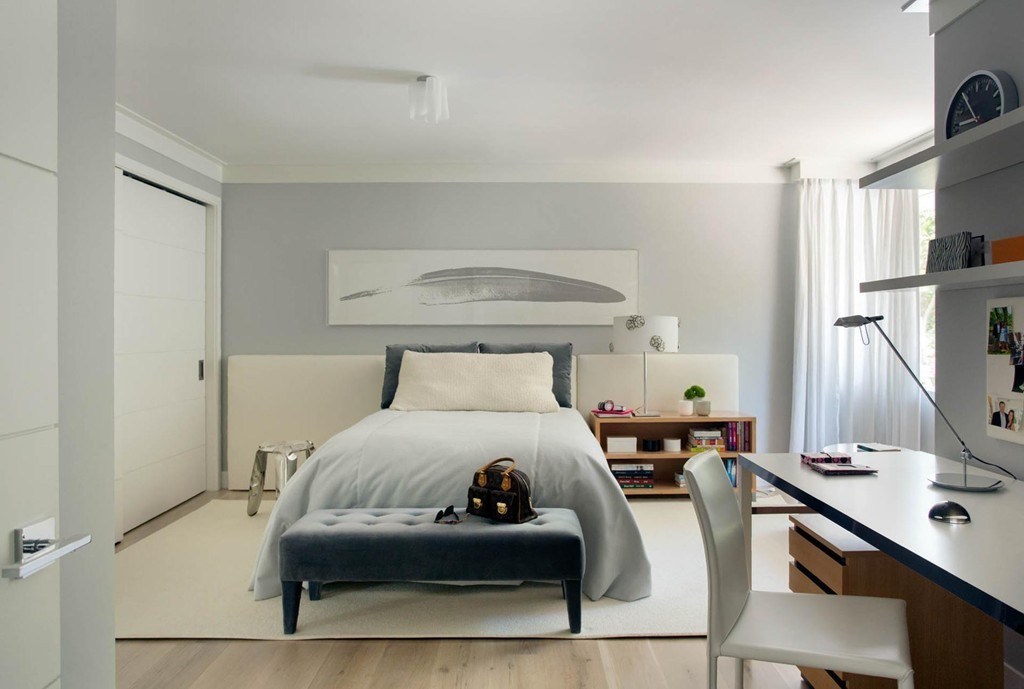 63 Westcliff Road Weston, MA 02493 - Photo 22 of 30 a bedroom with a bed and a desk