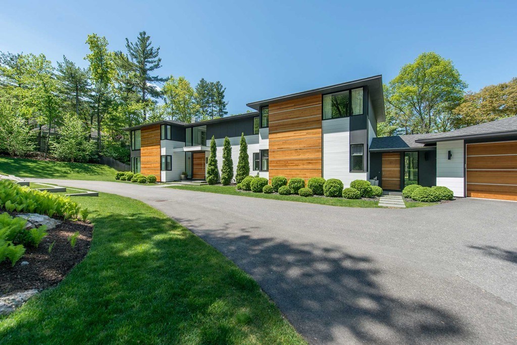 63 Westcliff Road Weston, MA 02493 - Photo 30 of 30 a front view of house with yard and green space