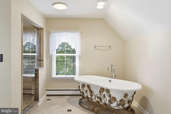 $3,000,000 | 8515 Deep Cove Road, Easton, MD 21601