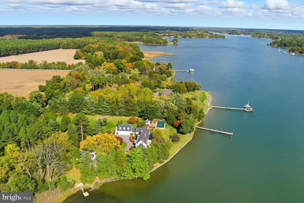 $3,000,000 | 8515 Deep Cove Road, Easton, MD 21601