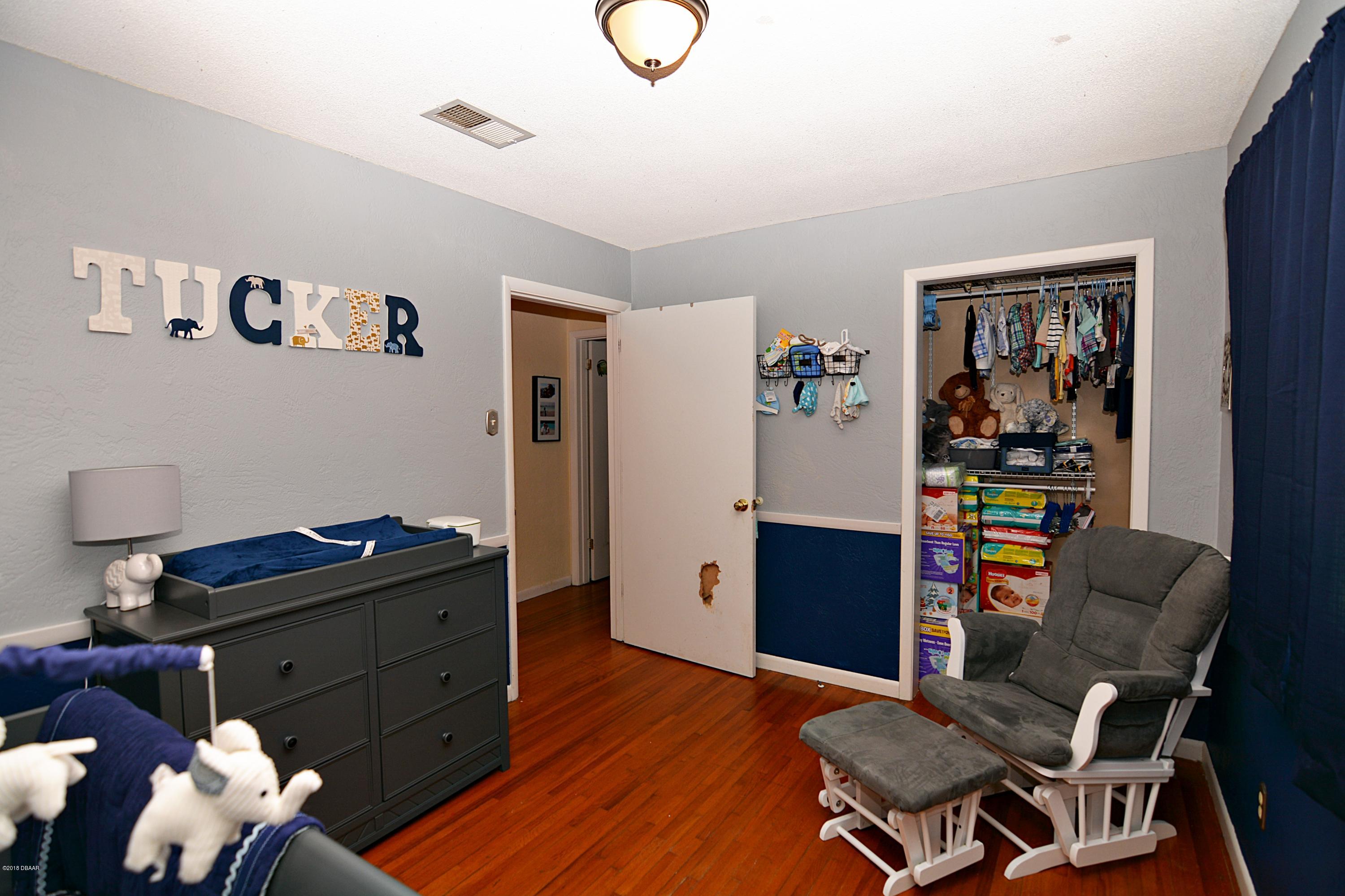 923 Valencia Road South Daytona, FL 32119 - Photo 17 of 33 LMP 0024