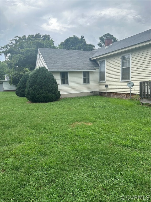1227 Salisbury Drive Midlothian, VA 23113 - Photo 2 of 12 a house view with a garden space