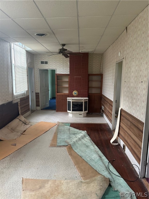 1227 Salisbury Drive Midlothian, VA 23113 - Photo 6 of 12 a view of a livingroom with furniture and a kitchen