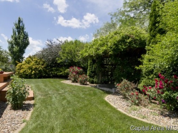 2309 Mariners Point Lane Springfield, IL 62712 - Photo 6 of 24