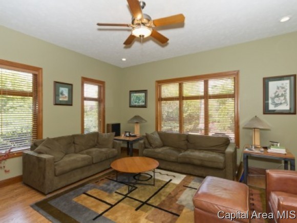 2309 Mariners Point Lane Springfield, IL 62712 - Photo 7 of 24