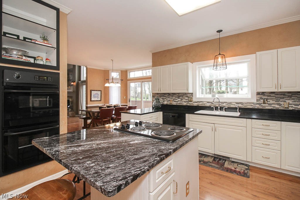 434 Longspur Road Highland Heights, OH 44143 - Photo 6 of 35 Stunning granite!