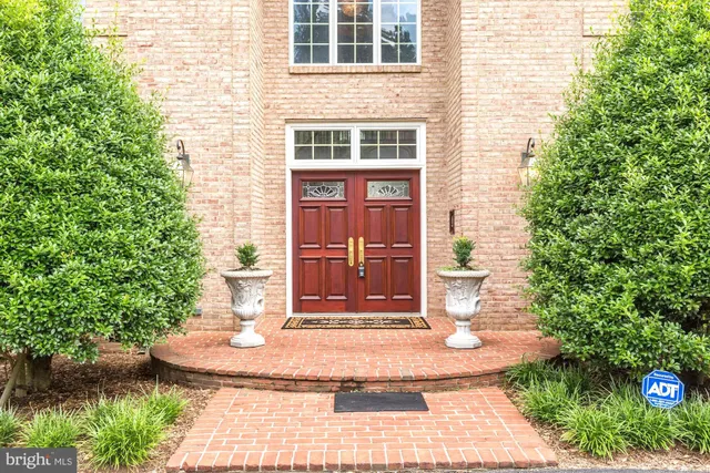 $8,900 | 914 Helga Place, McLean, VA 22102