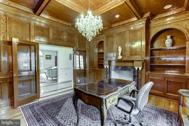 $8,900 | 914 Helga Place, McLean, VA 22102