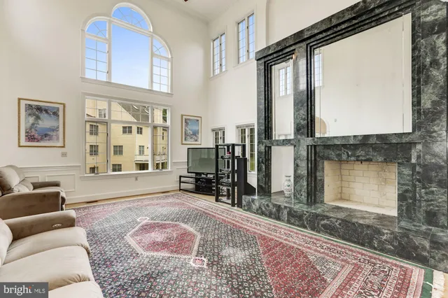 $8,900 | 914 Helga Place, McLean, VA 22102