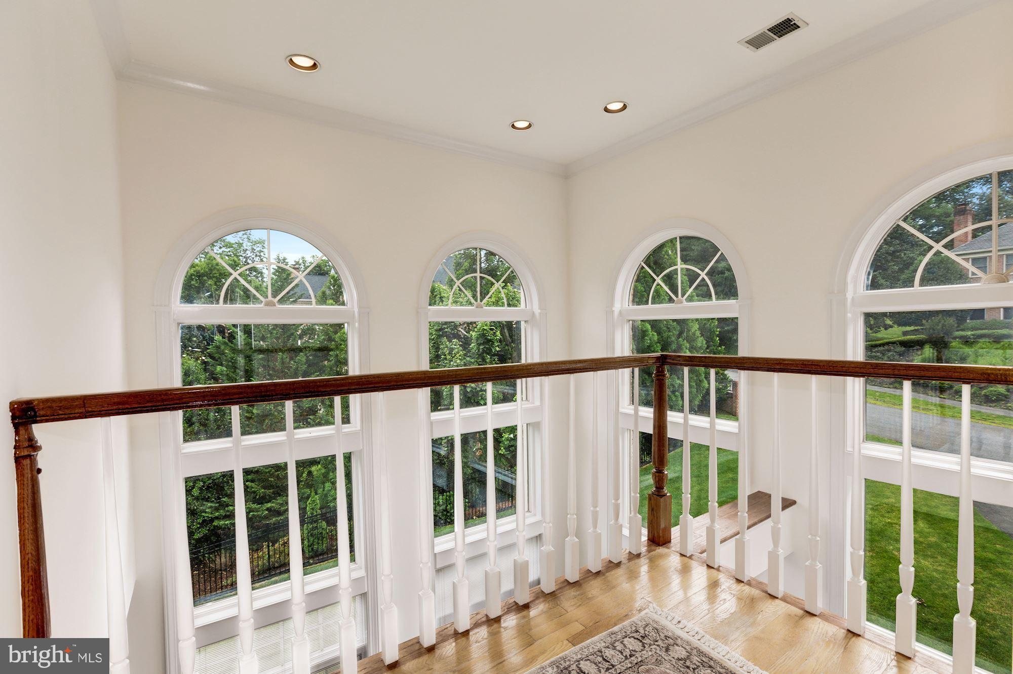 914 Helga Place McLean, VA 22102 - Photo 31 of 72