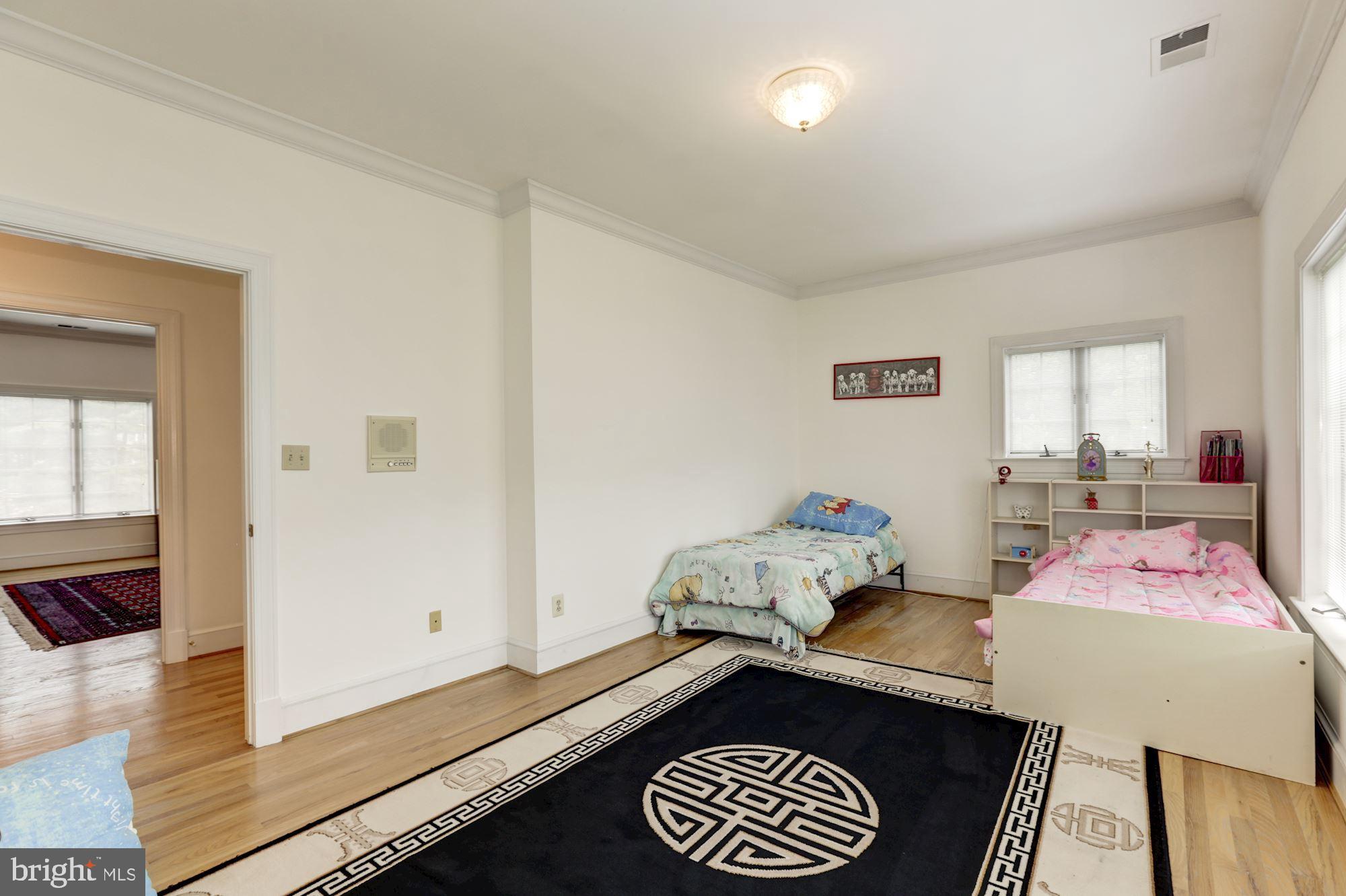 914 Helga Place McLean, VA 22102 - Photo 59 of 72