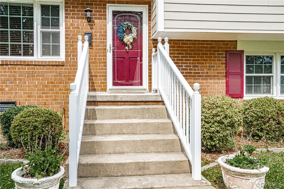 7903 Galaxie Road Henrico, VA 23228 - Photo 3 of 31 Gallery Image 3