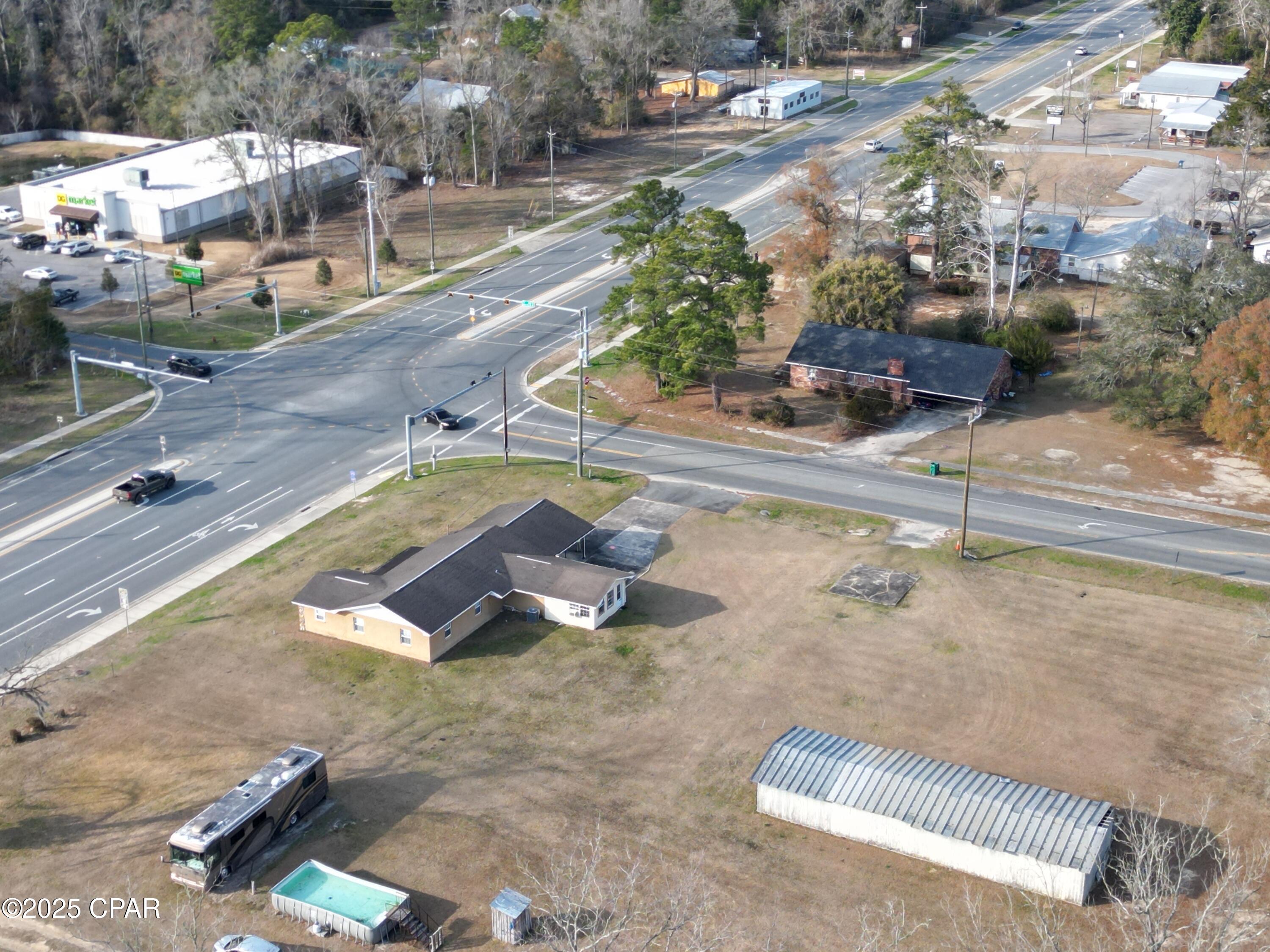 2902 Moss Hill Road Vernon, FL 32462 - Photo 3 of 13