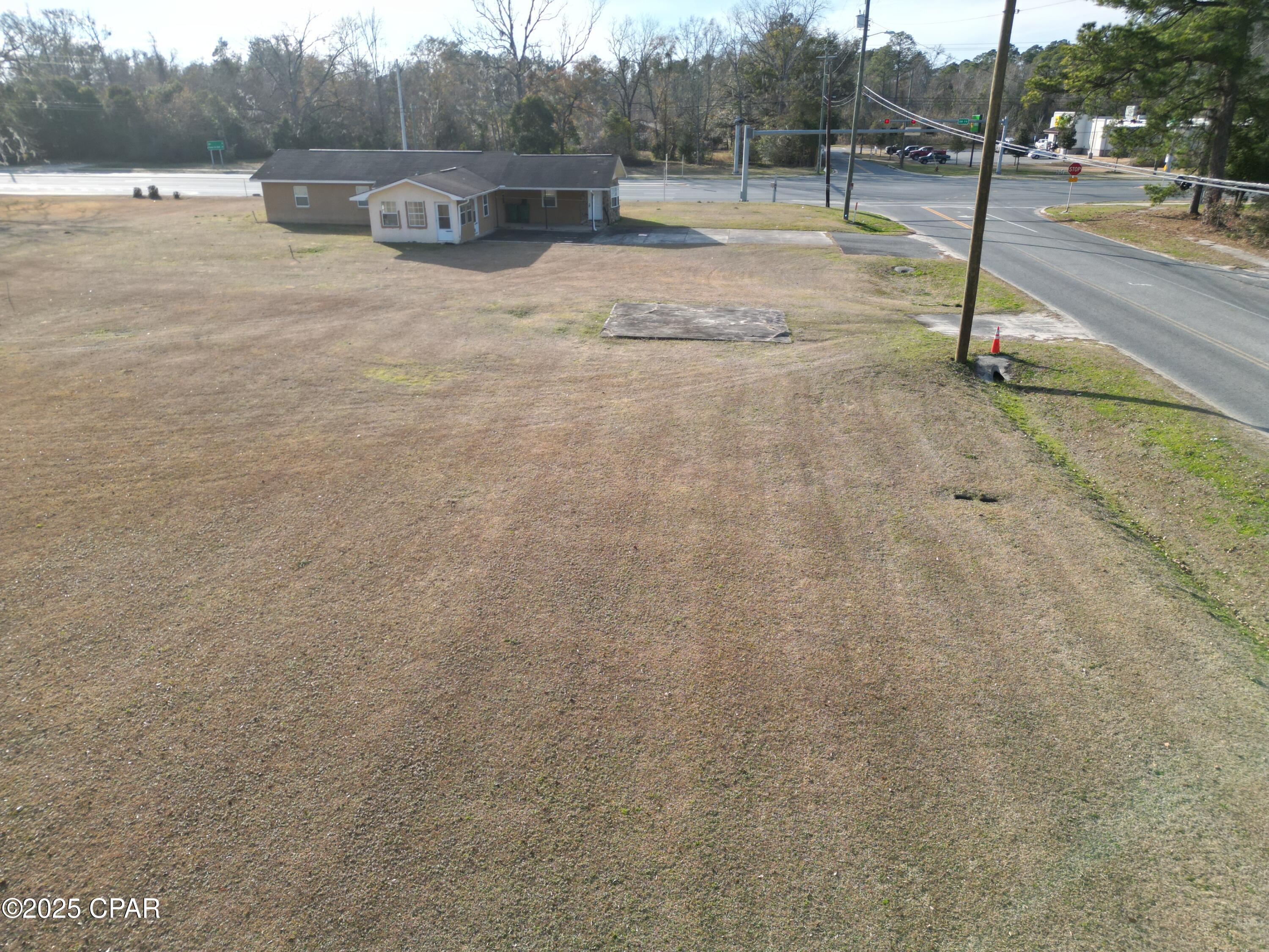 2902 Moss Hill Road Vernon, FL 32462 - Photo 6 of 13