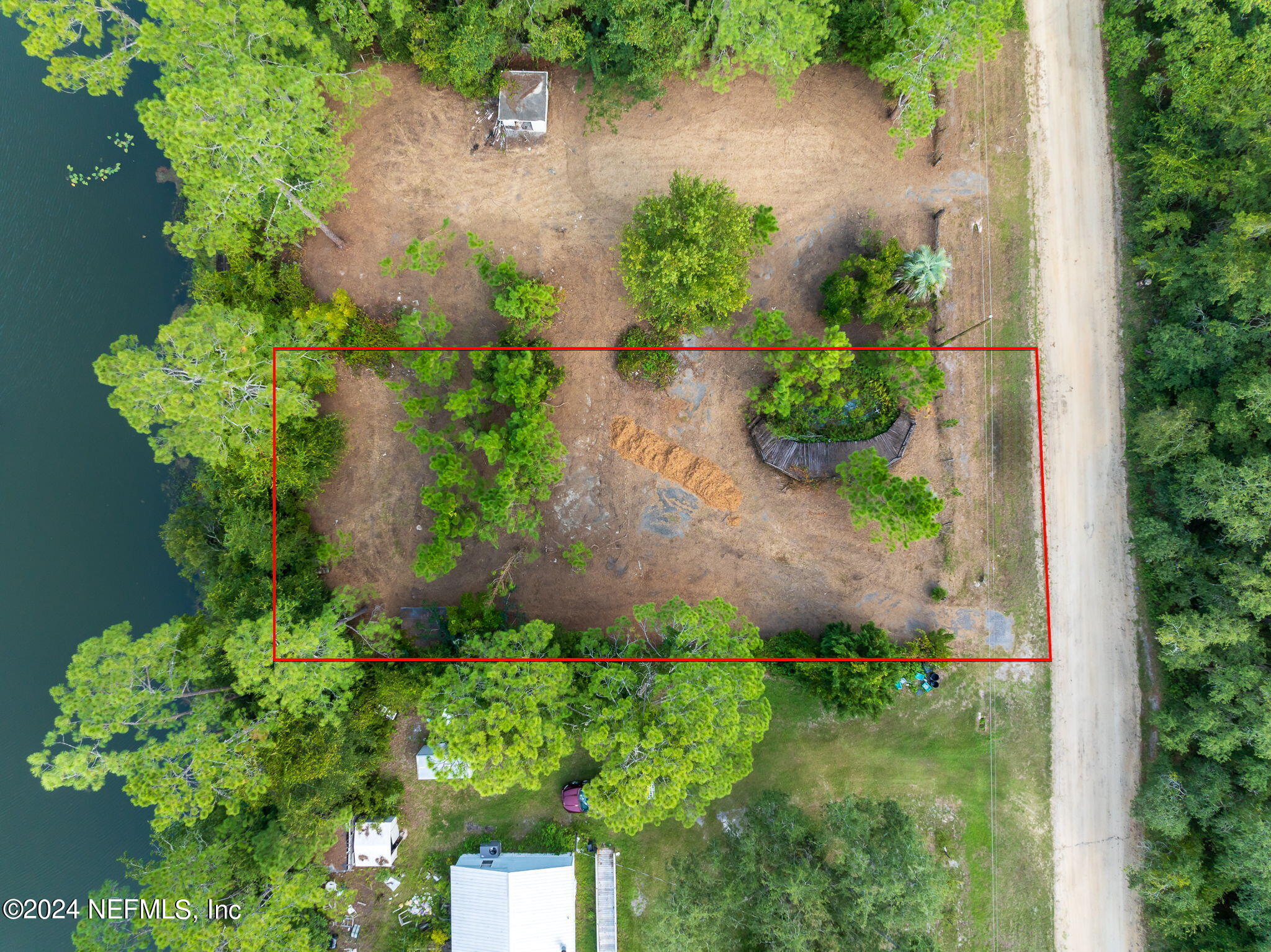 108 Howard Drive Interlachen, FL 32148 - Photo 5 of 18