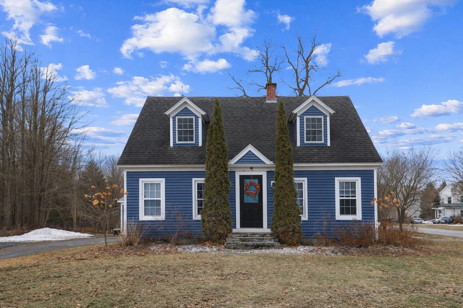 153 Elm Street Derby, VT 05830 - Photo 2 of 35
