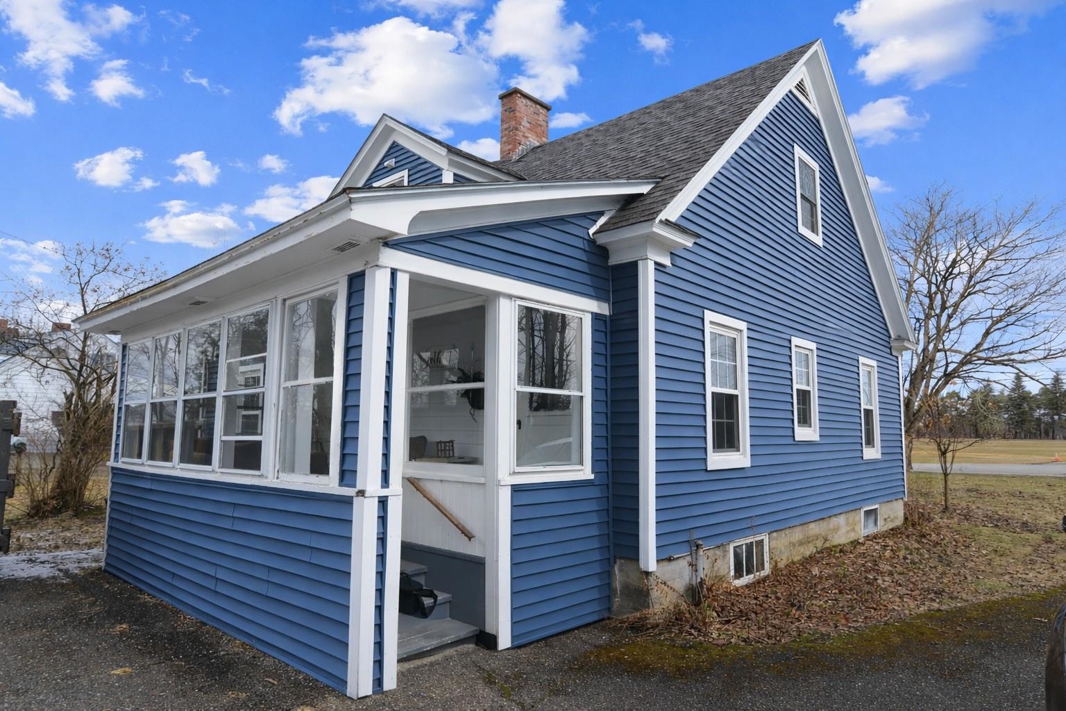 153 Elm Street Derby, VT 05830 - Photo 3 of 35