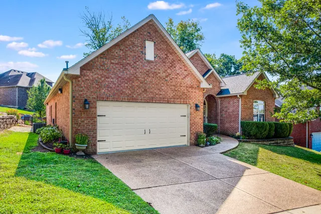 $674,900 | 920 Century Oak Drive, Nashville, TN 37211