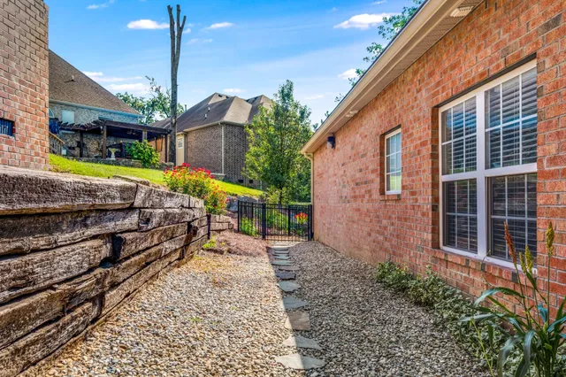 $674,900 | 920 Century Oak Drive, Nashville, TN 37211