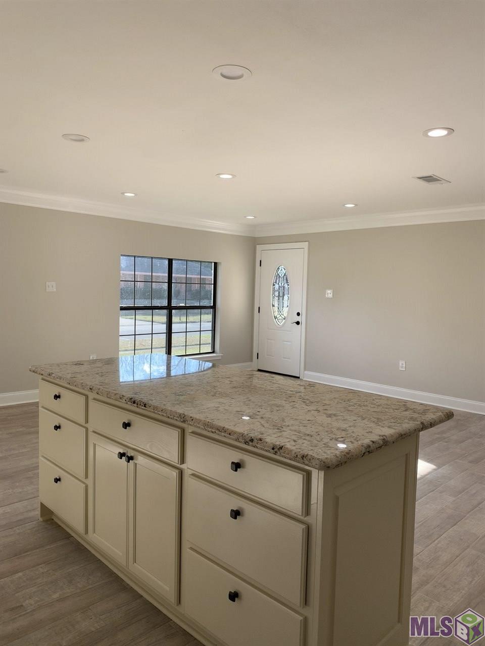 9439 Windward Road Baton Rouge, LA 70810 - Photo 5 of 19
